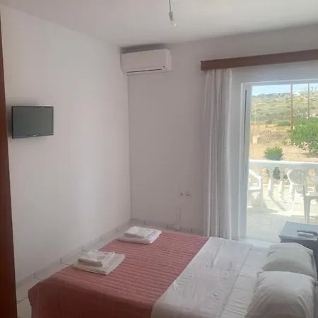 Two Palm Trees Adamantas (Milos)